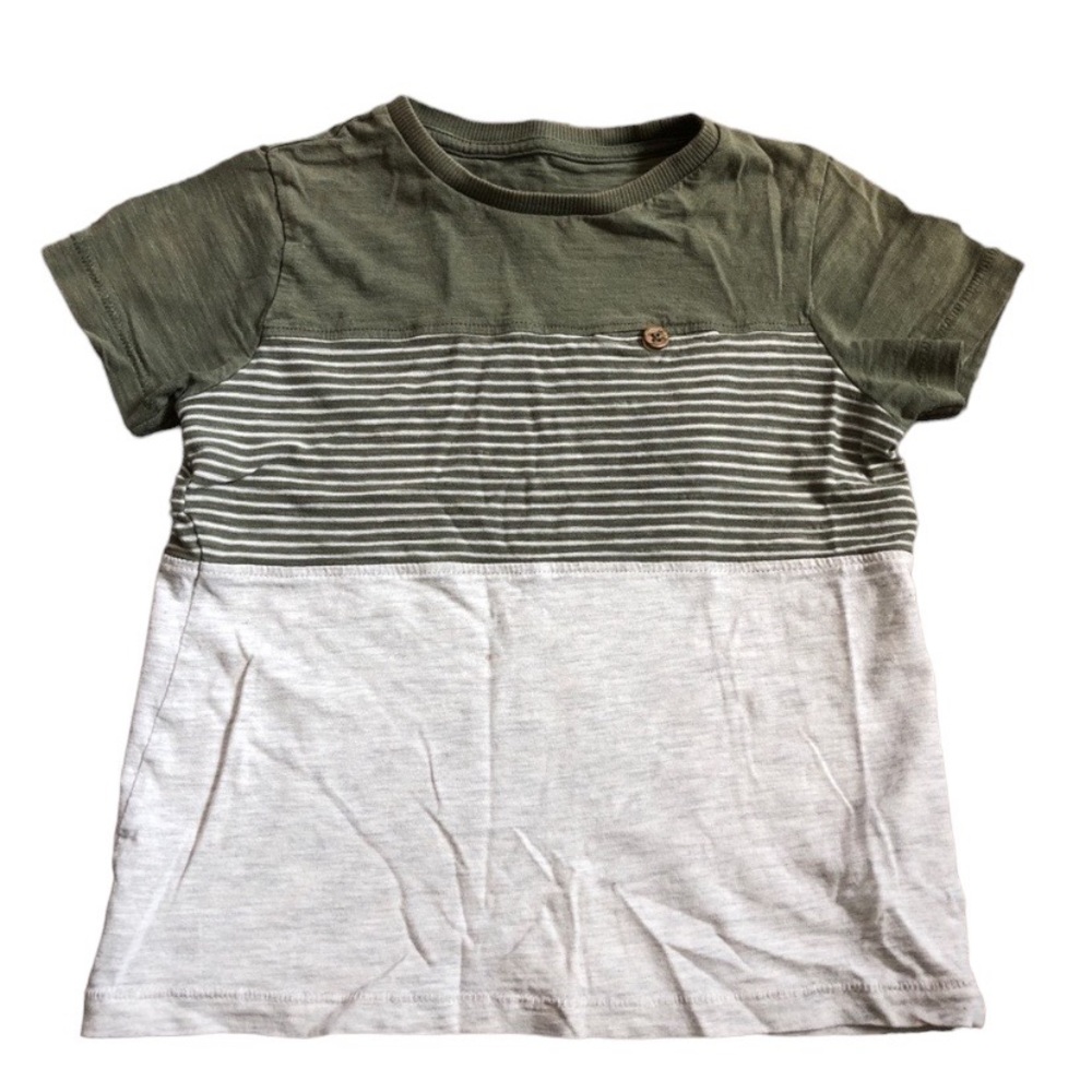 M&S T-shirt, size 4T